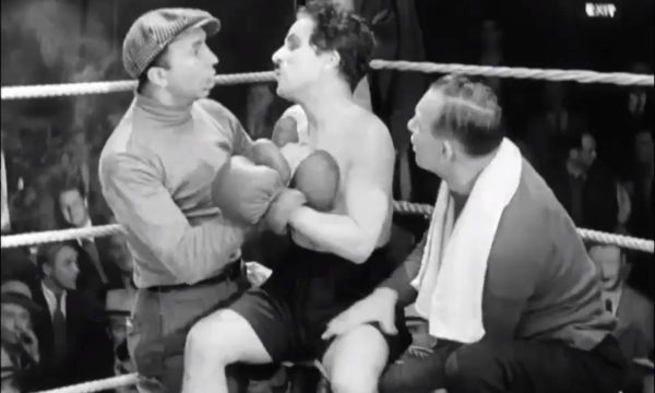 Charlie Chaplin Boxe